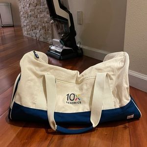 10X genomic duffle bag